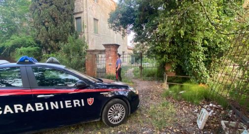 Treviso, blitz nel casolare: pusher scoperti con mezzo etto di droga