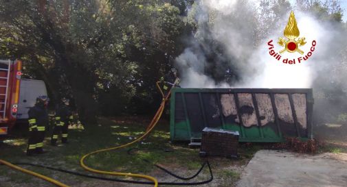 Treviso, incendio in azienda: cassone a fuoco