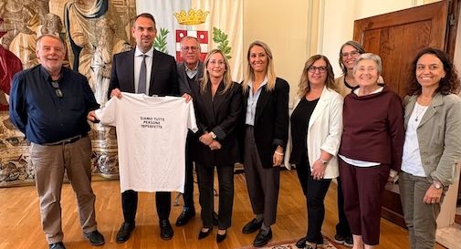 A scuola di volontariato contro il bullismo: nasce il nuovo Patto Scuola-Famiglia