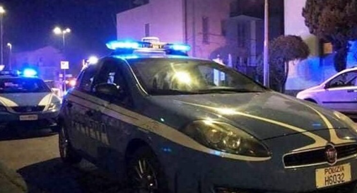 Spaccata in negozio, arrestato 16enne 