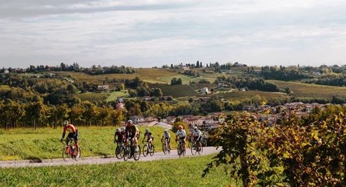 Prosecco Cycling, il mondo pedala a Valdobbiadene