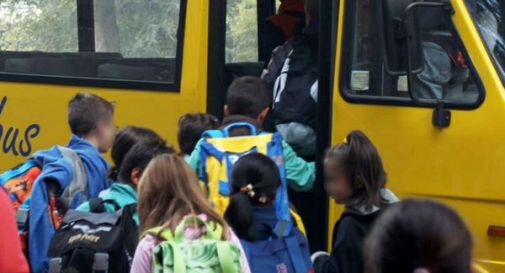 Tamponato scuolabus, 10 bambini feriti