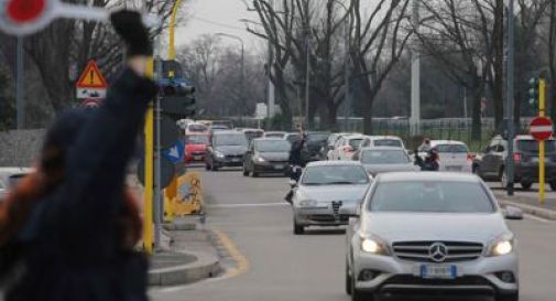 Multe, ecco cosa rischi se presti l'auto