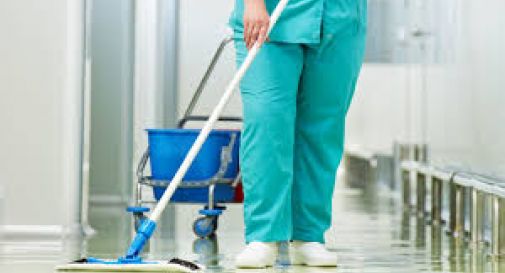 Cambio gestione per i servizi di pulizie degli ospedali, le lavoratrici: