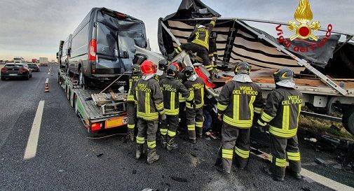 A4, ancora uno schianto lungo il 