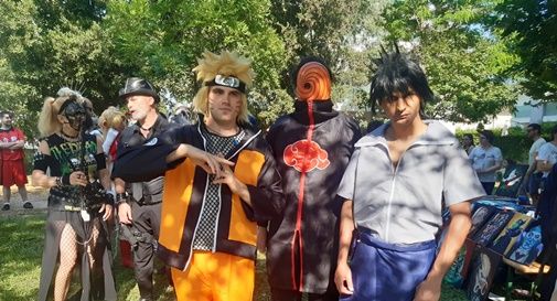 Alcuni cosplayer accorsi al parco del Sole a Mogliano per l'evento MV COMIX