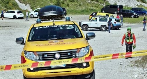 Marmolada, riprendono le ricerche con 4 droni sul fronte della frana 