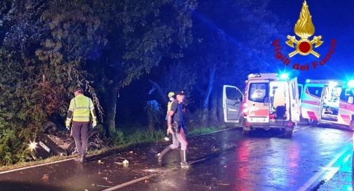 Godega, auto esce di strada, muoiono quattro ragazzi 