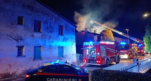 Incendio a Loria prima dell'alba