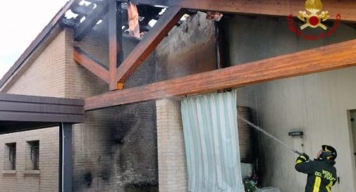Incendio a San Fior: abitazione inagibile, famiglia assistita dalla comunità