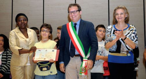 Cittadinanza civica per 62 bambini stranieri