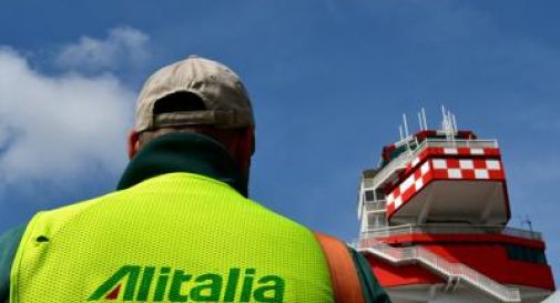 Alitalia, avanti verso commissariamento: nessun 'piano B'
