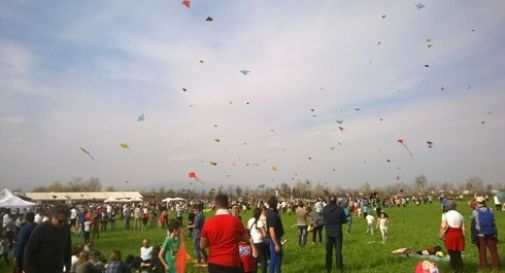 In più di diecimila per la festa degli aquiloni