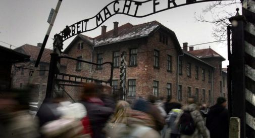 Shoah, sopravvissuta 98enne diventa bisnonna per la 35esima volta