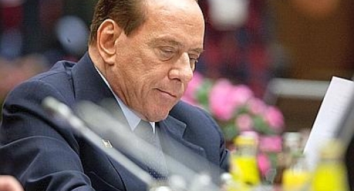 Berlusconi: ''Non ce l'ho fatta, chiedo scusa agli italiani''