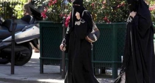 Vietati burqa e niqab nei palazzi istituzionali del Veneto