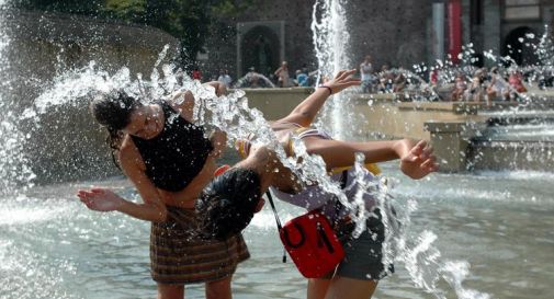 Picchi di caldo e afa, tra oggi e domani 10 città da bollino rosso