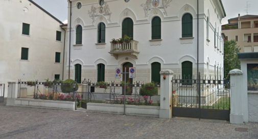 Ruba un computer in canonica a Motta: denunciato