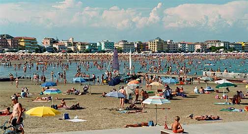 Bomba sulla spiaggia di Caorle