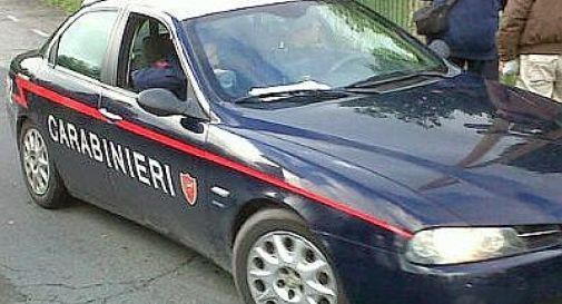 Va al bar vicino a casa, arrestato perché ai domiciliari