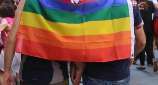 Omofobia, dalle frustate alla morte: cosa rischia comunità Lgbt nei Paesi arabi