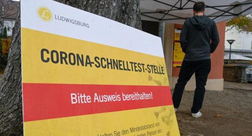 Covid, contagi su in Germania: sistema sanitario in difficoltà