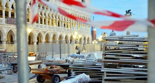 Barriera in vetro a protezione della Basilica di San Marco