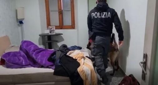 Immigrazione clandestina, arresti e perquisizioni