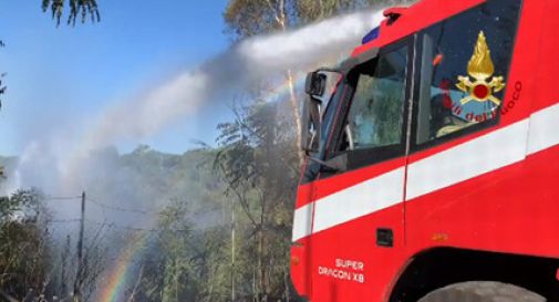 Collina va a fuoco, scatta l'allarme 