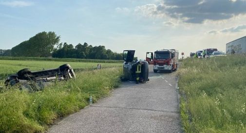 Incidente tra due auto in A4, cinque feriti