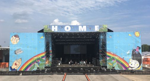 Home Festival in due case diverse: a Treviso resta l'anima familiare, l'internazionalità a Venezia  