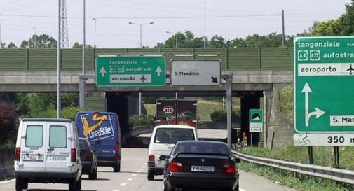 Lanciano grossi sassi dal cavalcavia, denunicati 4 minori 