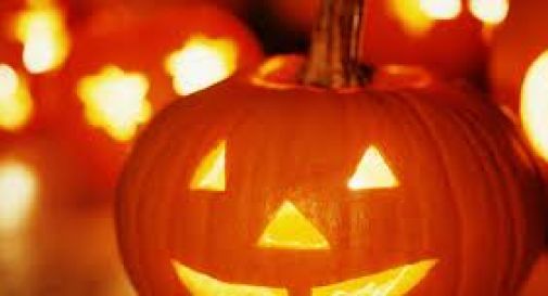 Notte di Halloween, vandali deturpano il cuore di Conegliano