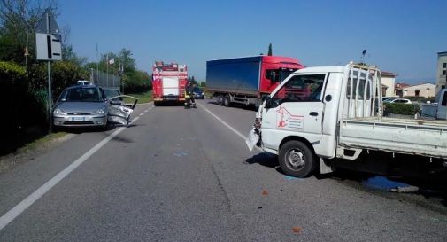 Due incidenti e cinque feriti nel weekend