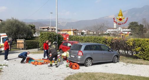 Dopo il terribile incidente il ritorno a casa: il piccolo di Fregona accolto da una grande festa in paese