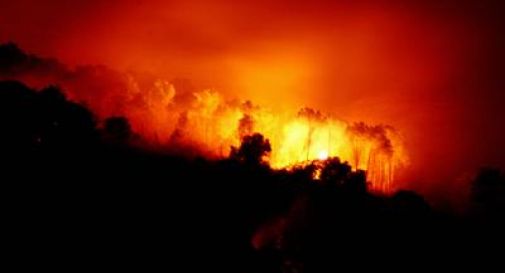 L'Italia brucia. Pozzuoli: 