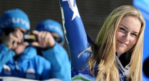 Vonn trionfa a Cortina con record.