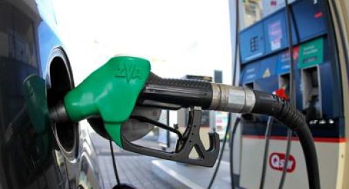 Carburanti, prezzo del diesel in picchiata