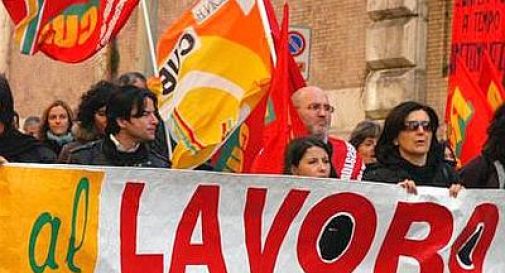 Lavoro, nove milioni in difficoltà