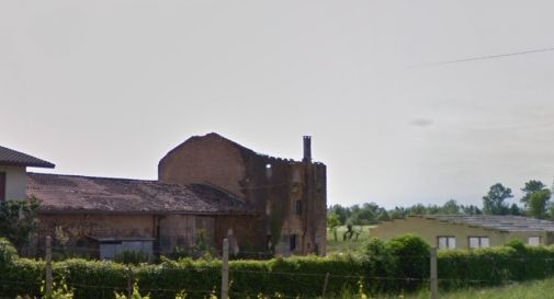 Montebelluna, fiamme alla casa abbandonata