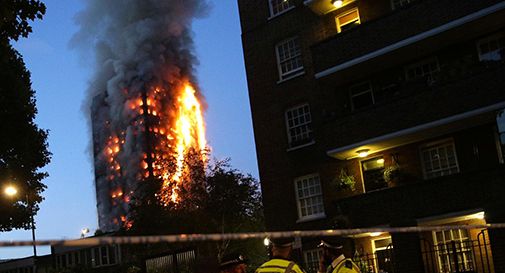 Londra, inferno nel grattacielo: 