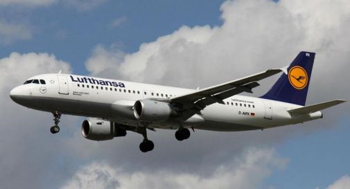 aereo Lufthansa