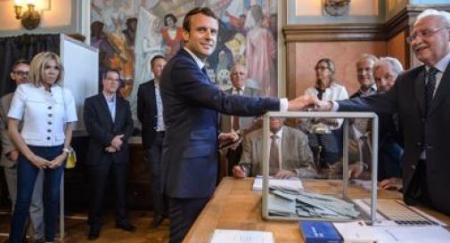 Elezioni Francia, partito Macron verso maggioranza assoluta