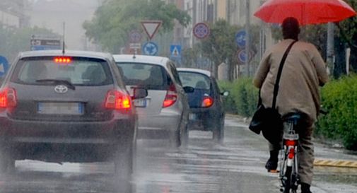 Maltempo: allerta meteo, in arrivo temporali intensi e grandine sul Triveneto