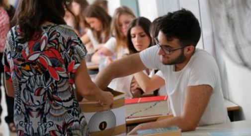 Maturità, arriva la doppia prova