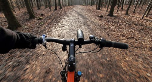 Malore in mountain bike, muore a 47 anni