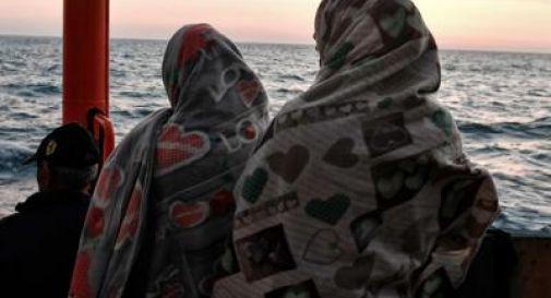 Migranti, Ue denunciata all'Aja