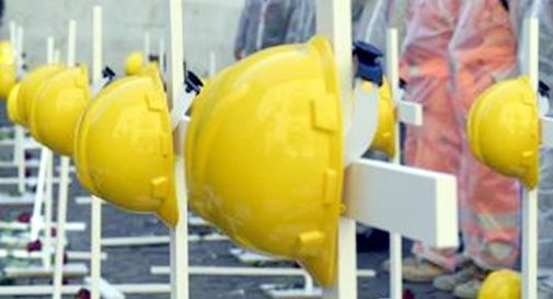Lavoratore muore dopo la caduta da un'impalcatura