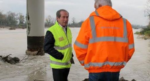 «Si lavora per la sicurezza della gente. Renzi se lo ricordi»