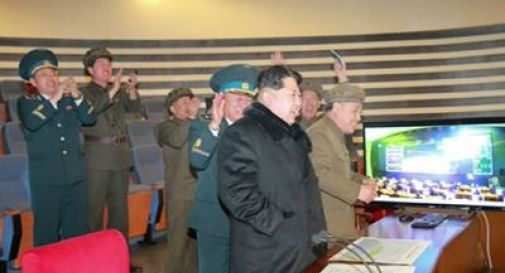 Nuova sfida della Corea del Nord, lanciato missile a lungo raggio 